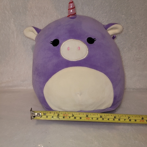 Squishmallow Astrid The Purple Unicorn - Picture 3 of 8